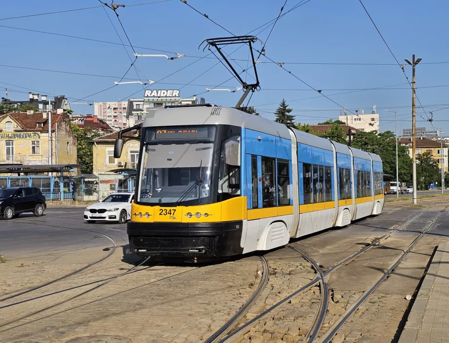 Modernus tramvajus Sofijoje