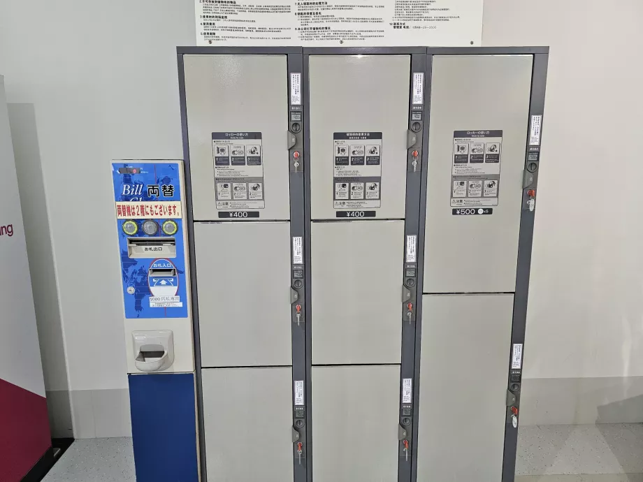 Spintelės bagažui laikyti