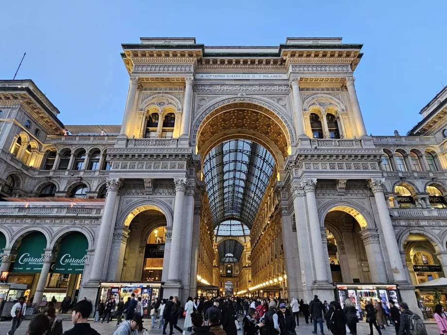 Vitorija Vittorio Emanuele II ankstyvą vakarą