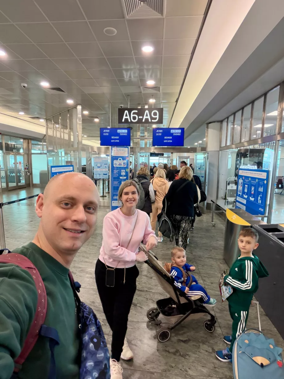 Šeima prieš išvykimą