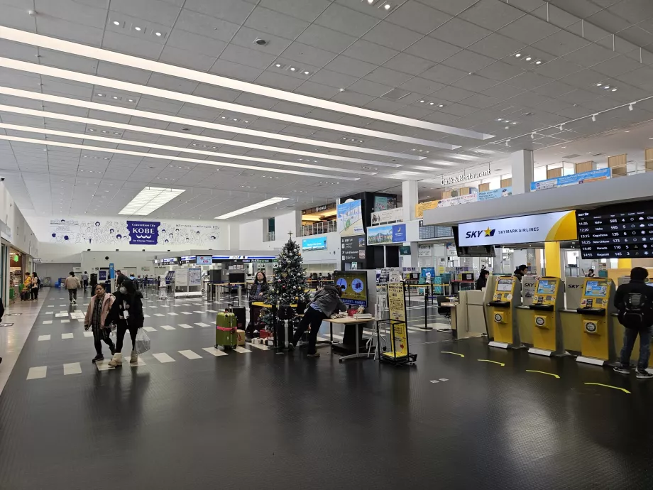 1 terminalo interjeras