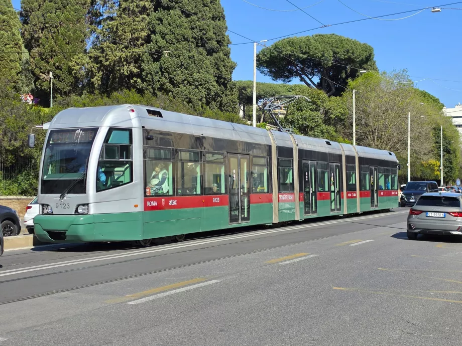 Tramvajai Romoje