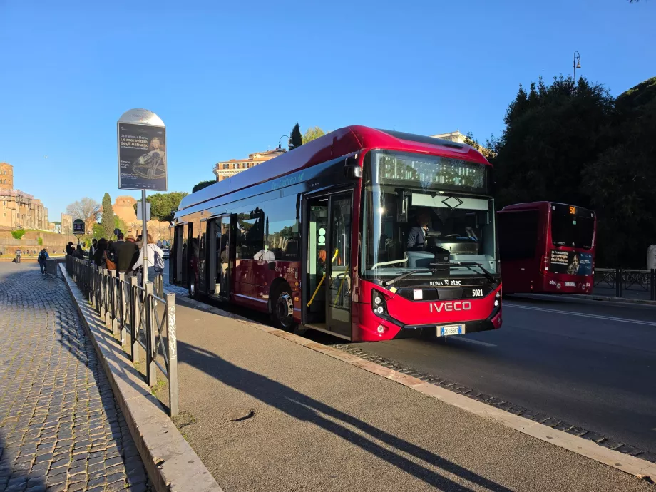 Miesto autobusai Romoje