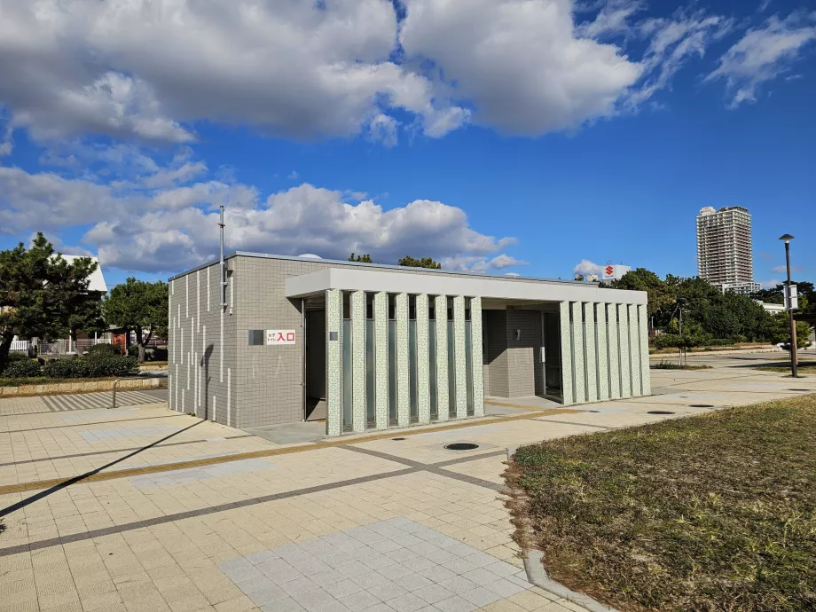 Nemokami tualetai Suma paplūdimyje