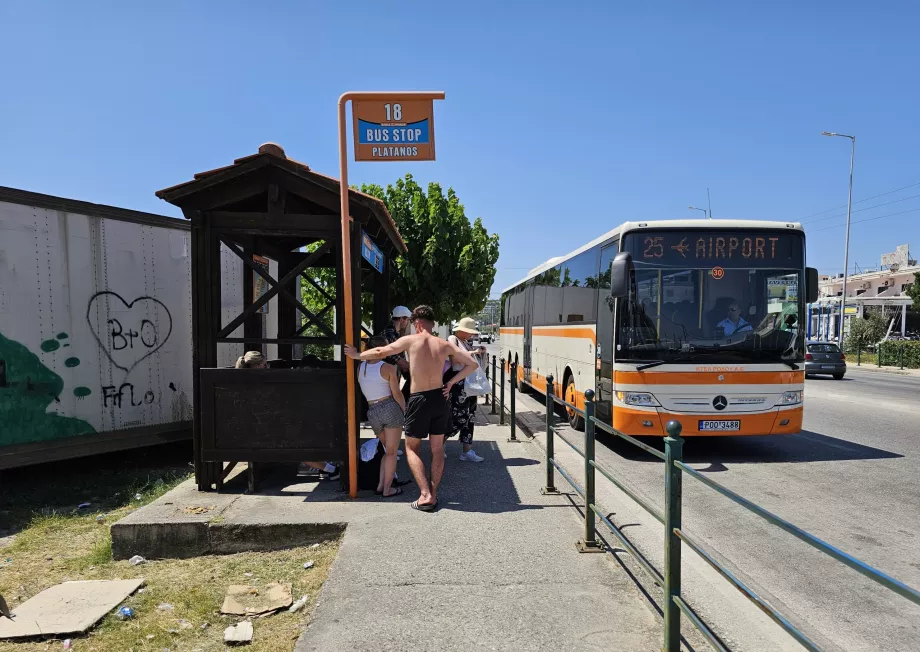 Autobusas Faliraki mieste