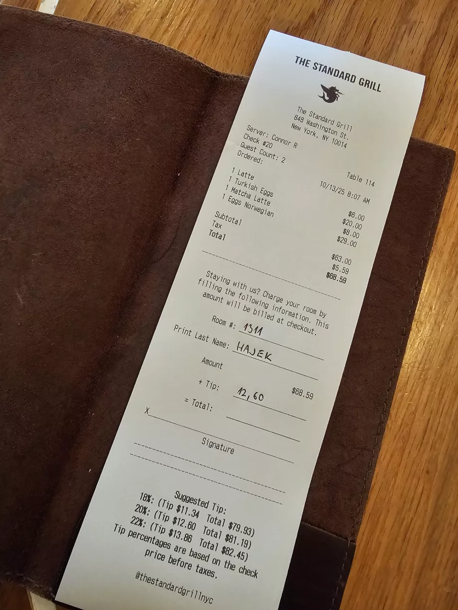 Sąskaita, pusryčių meniu