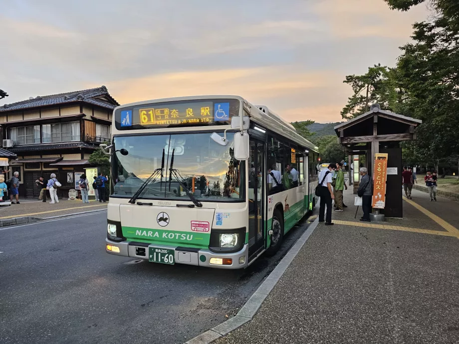 Naros miesto autobusas