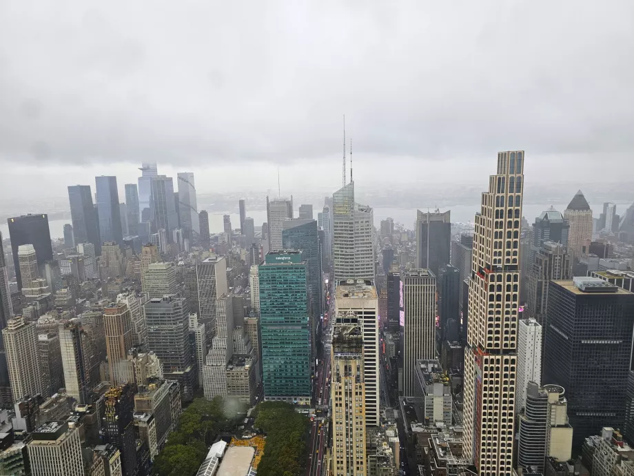 "Summit One Vanderbilt", vaizdas į Pensilvanijos stotį