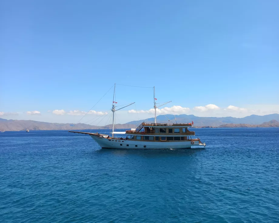 Kruizai, Komodo salos, Indonezija