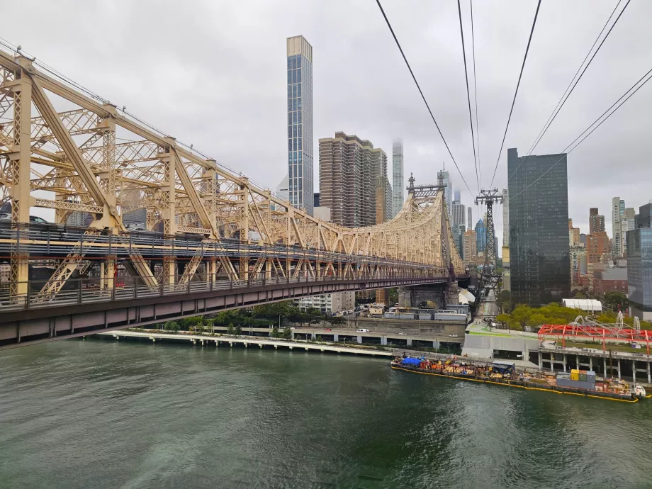 Kelionė keltuvu į Roosvelto salą