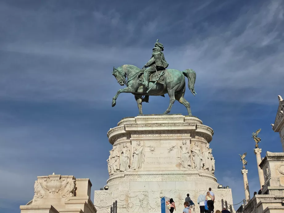 Altare della Patria, dalis nemokamai