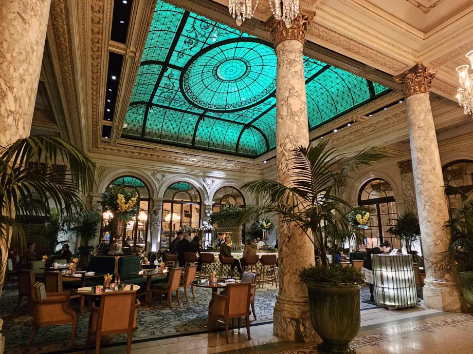 Palm Court restoranas