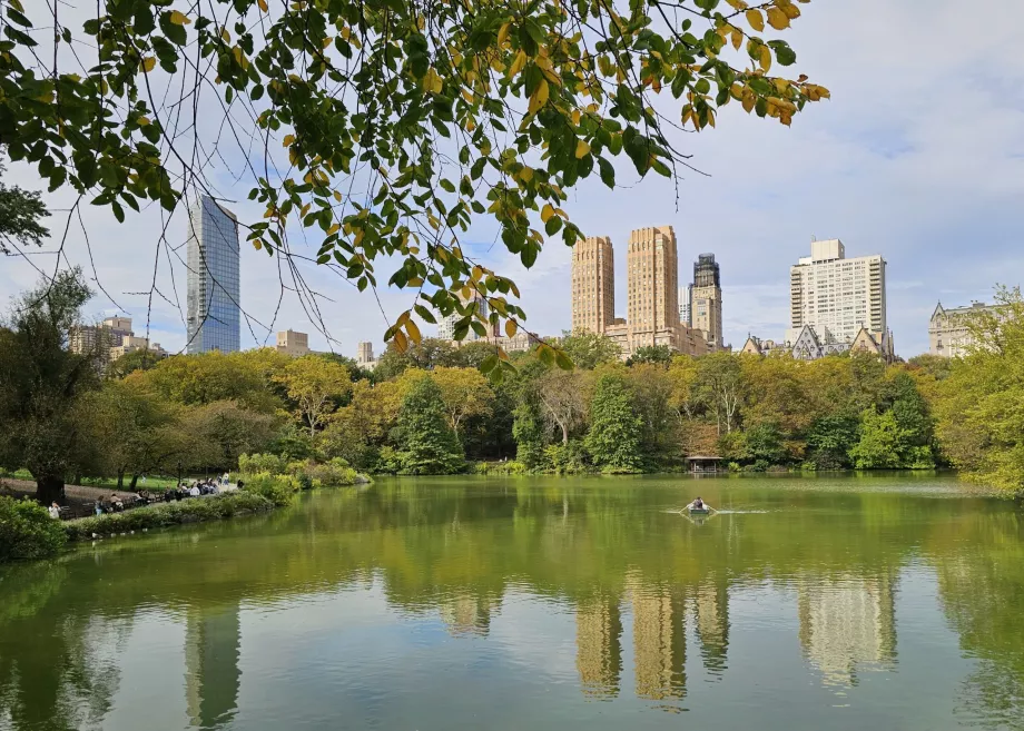 Ežeras ir Uptown panorama