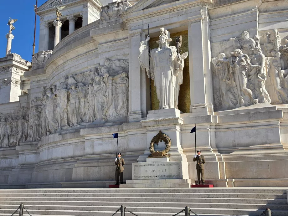 Altare della Patria, nežinomo kareivio kapas