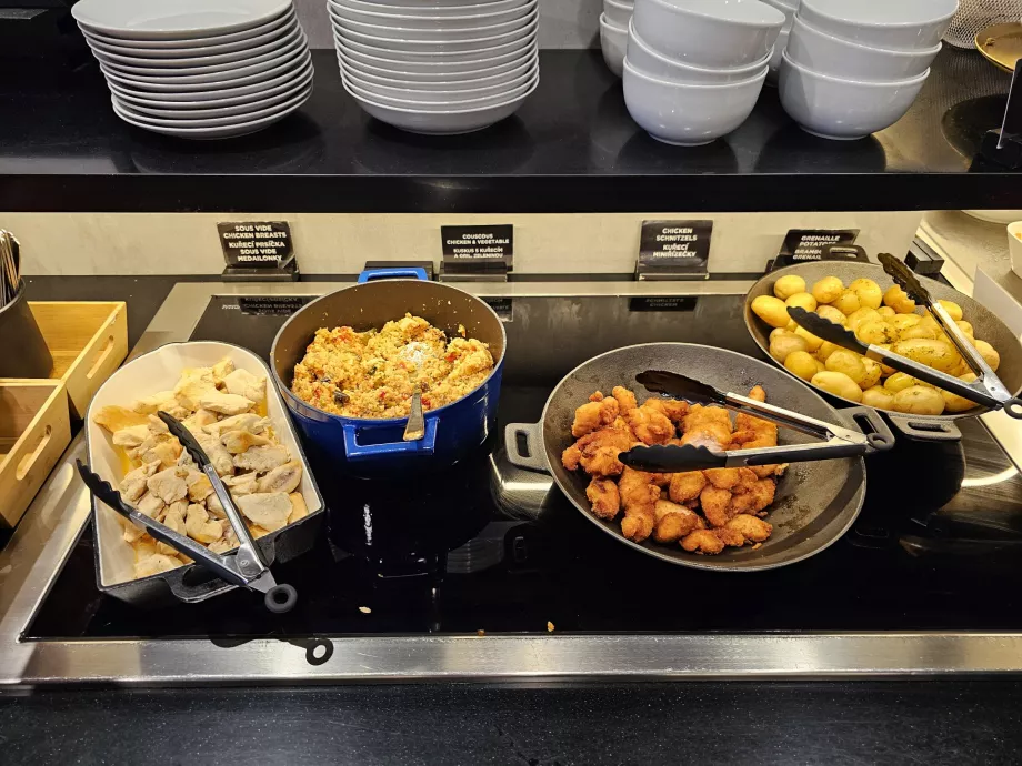 Pietų meniu, karštieji patiekalai