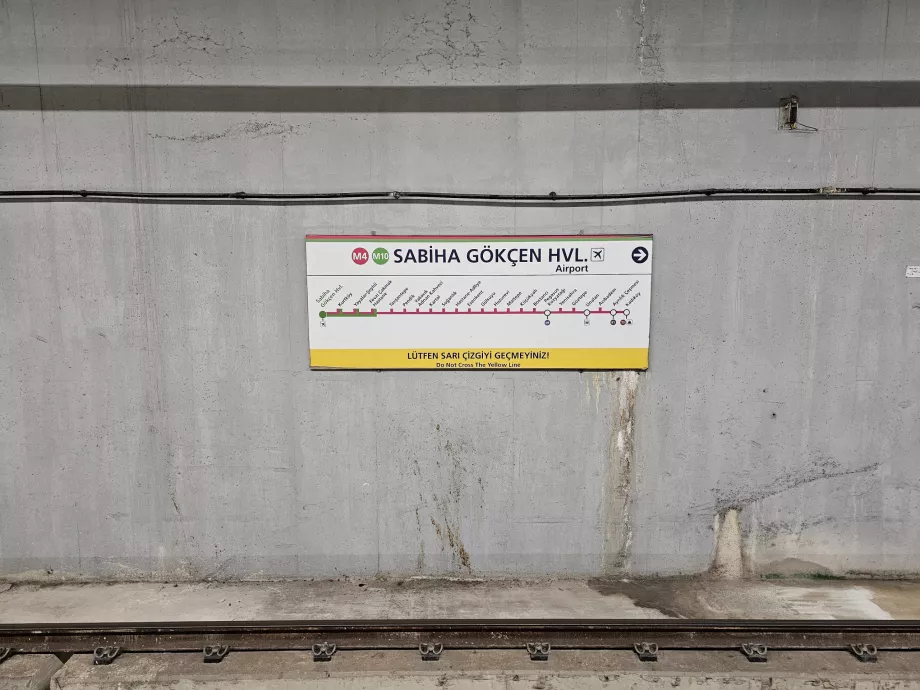 Sabihos Gokčeno oro uosto metro stotis