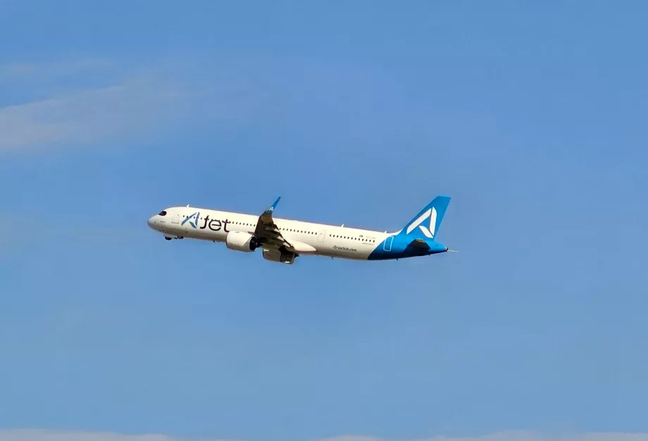 "AJet", "Airbus A321