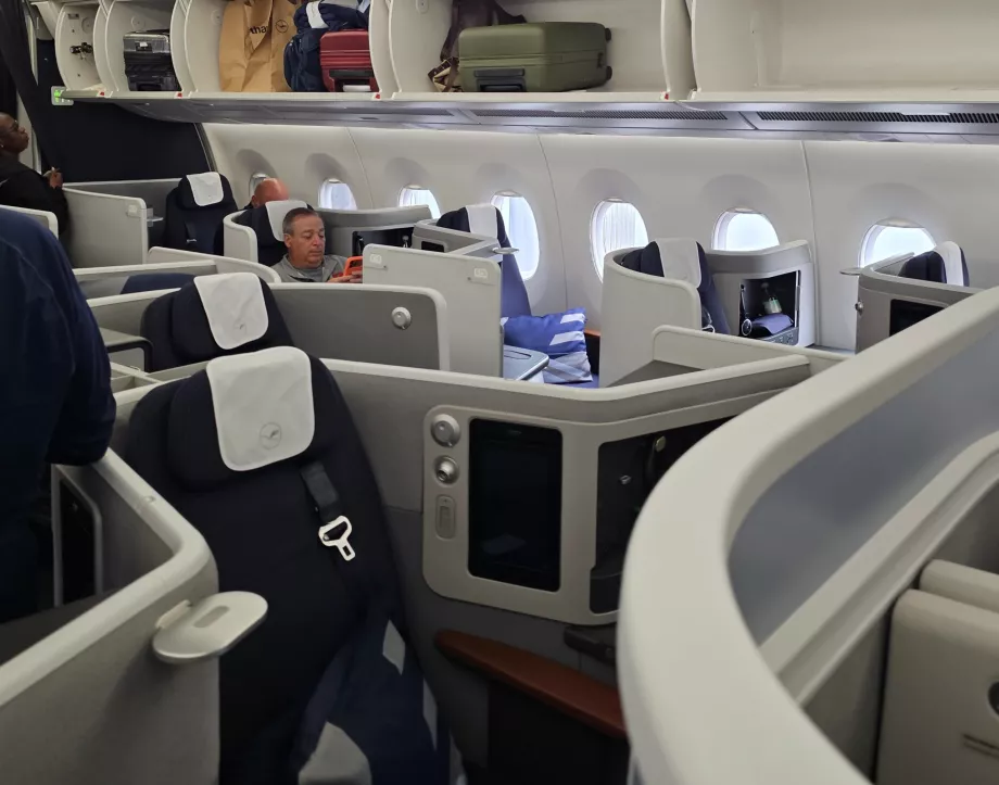 Verslo klasės salonas "Allegris