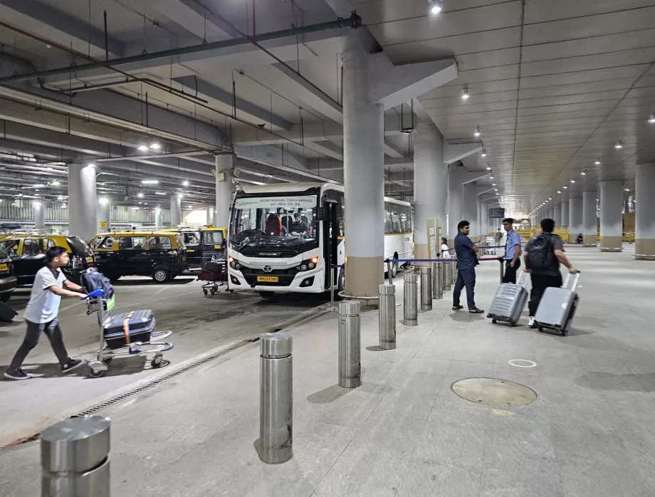 Maršrutinio autobuso stotelė, 2 terminalas