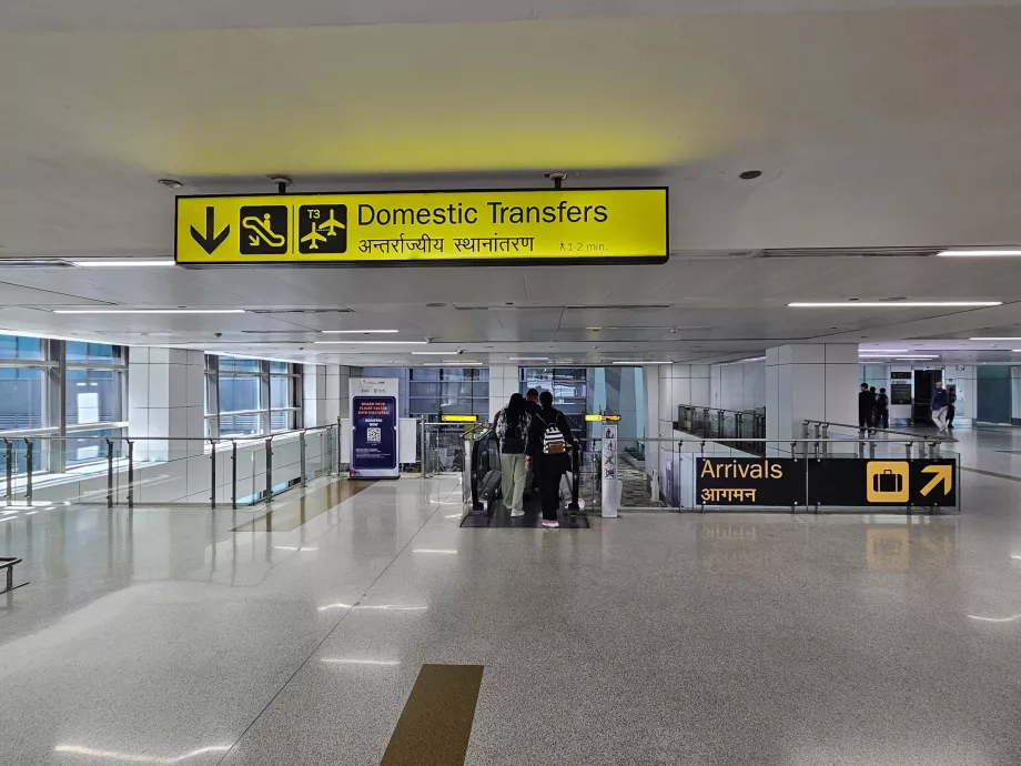 Persėdimas iš vietinių skrydžių į vietinius skrydžius, 3 terminalas