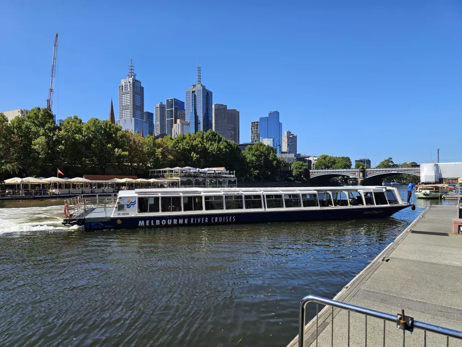Kruizai Yarra upe
