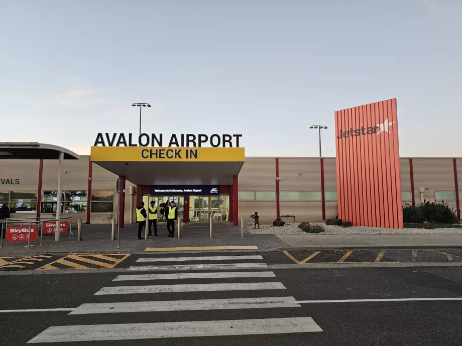 Avalono oro uosto išvykimo terminalas